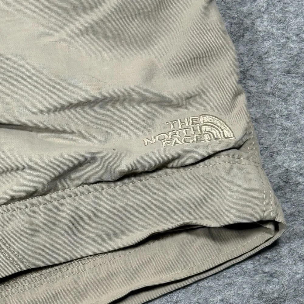 The North Face Hiking Cargo Shorts Men 34 (L) Belted Nylon Beige Solid